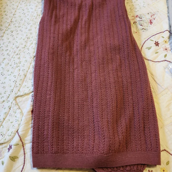 Women's Burgundy Sweater - Picture 7 of 9